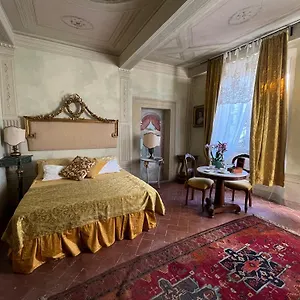 https://bb-alla-corte-dei-medici.it-tuscanyhotel.com